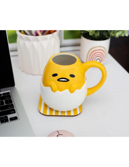 Taza de cerámica Gudetama 20 oz - Silver Buffalo - Amarillo