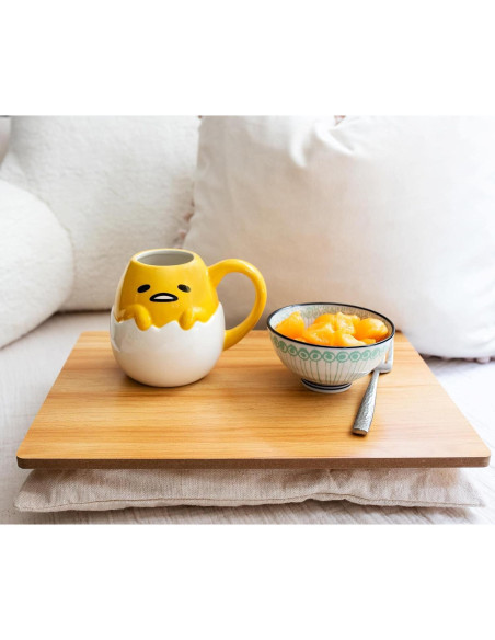 Taza de cerámica Gudetama 20 oz - Silver Buffalo - Amarillo