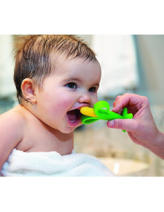 Mordedor de Maíz Nuby de Silicona Suave Verde 7.6x10.2cm 2