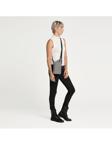 Bolsa Cruzada Delgada Travelon con Protección RFID - Negra