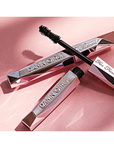 Máscara Voluminizadora Too Faced Damn Girl 24h 13 ml