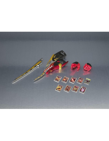 Figura Kamen Rider Ryuki Survive Bandai S.H. Figuarts 12.7cm