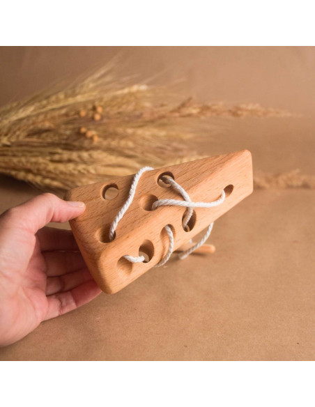 Juguete de Enhebrar de Madera Montessori Queso 20x7x8 cm