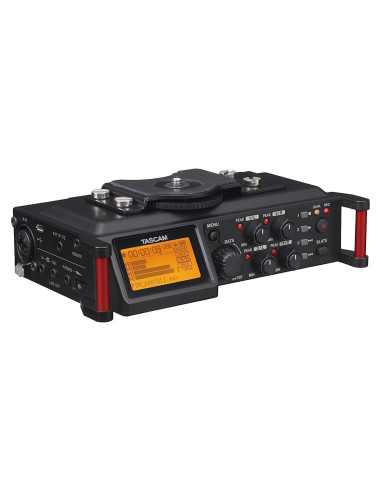 Grabadora de audio TASCAM DR-70D 4 canales XLR/TRS negra