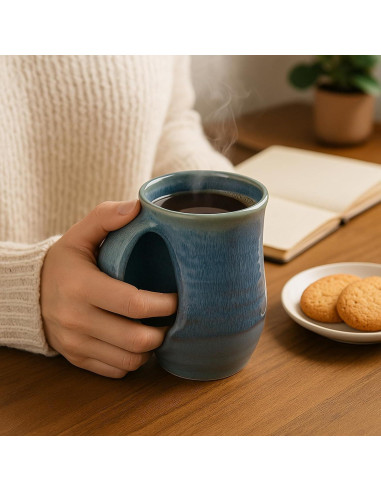 Taza Calentadora de Manos GUTE Cerámica Azul Laguna Mano Izquierda