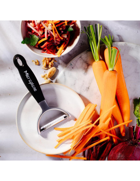 Pelador Juliana Microplane Y - Acero Inoxidable Ergonómico