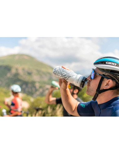 Botella de Agua Aislada CamelBak Podium Chill 710ml Negra