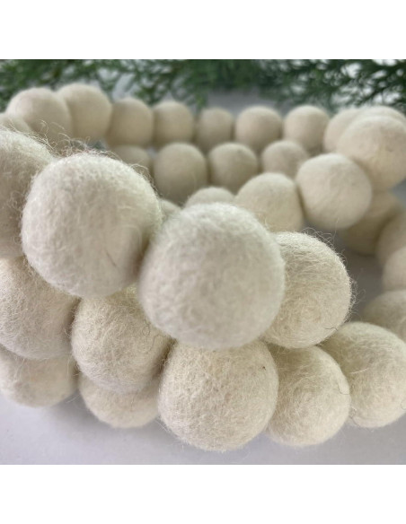 Guirnalda de Pompones de Fieltro Blanco 50 Piezas - Wildflower