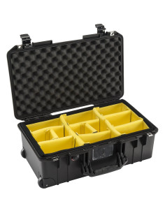 Funda Pelican 1535 Air Negra con Divisores Acolchados 2