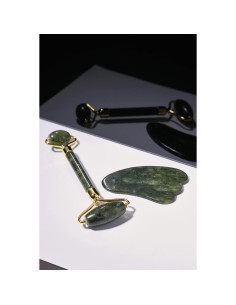 Rodillo de Jade y Gua Sha The Occult - Cuidado Facial Natural 2