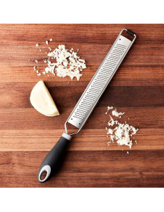 Rallador Fino Estrecho Mercer Culinary Acero Inoxidable 30.5cm 2