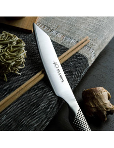 Cuchillo Kiritsuke Global 6" Acero Inoxidable Hecho en Japón 2