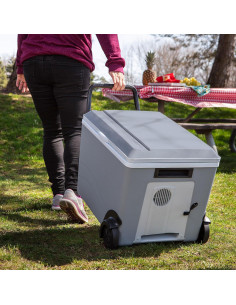 Enfriador Calentador Portátil Koolatron 34L 12V con Ruedas 2