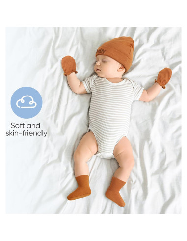 Conjunto de Gorro, Manoplas y Calcetines BQUBO 0-6 Meses