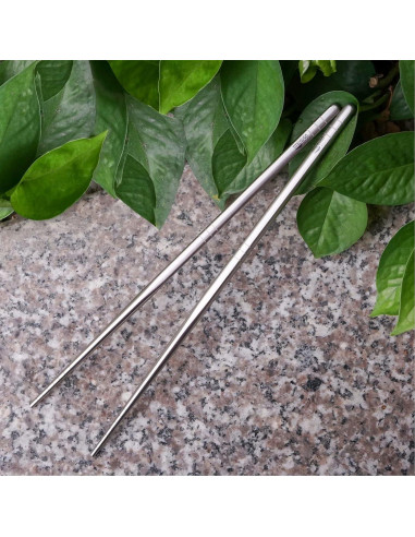 Palillos de Titanio TITECOUGO 23 cm Livianos para Camping
