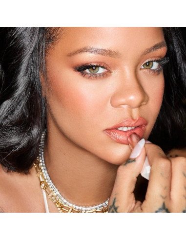 Labial Brillo Sheer Fenty Beauty Rihanna 04 Makeout Break 30g