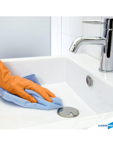 CloroxPro Limpiador Desinfectante con Lejía Spray 9x32oz