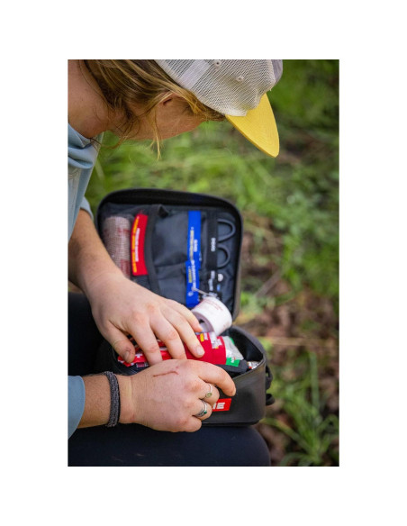 Kit de Primeros Auxilios Plus Uncharted Supply Co. 60 Suministros