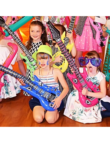 12 Guitarras Inflables de Colores Novelty Place 89cm para Fiesta