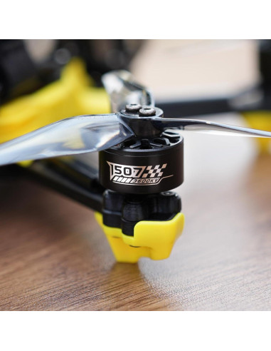 Motor sin escobillas SpeedyBee 1507 3600KV para dron FPV 3-3.6"