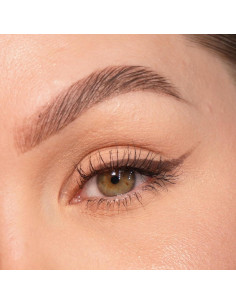 Lápiz de Eyeliner Impermeable Sandstone Marrón Hipoalergénico 2