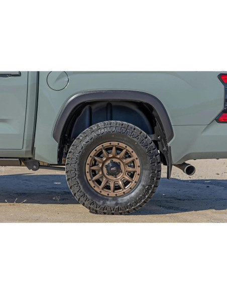 Forros de Arco de Rueda Trasero Rough Country para Toyota Tundra 2022-2025