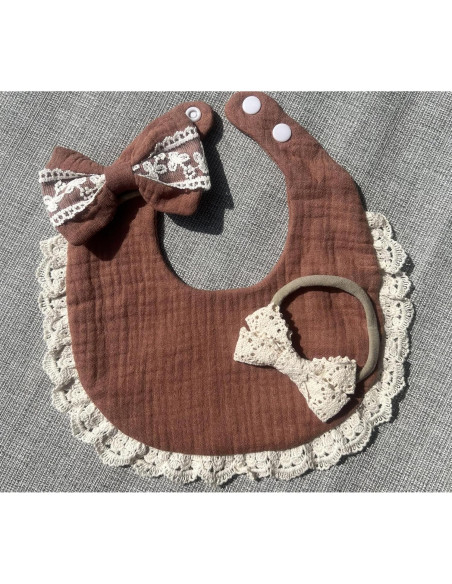 Conjunto de Regalo para Niña - Babero de Muselina y Lazos