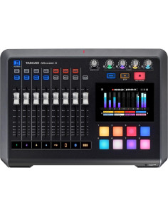 Kit de Podcast TASCAM Mixcast 4 con Micrófono y Auriculares 2