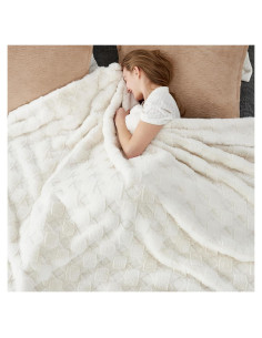 Manta de Piel Sintética Cozy Bliss 127x152 cm Blanca Crema