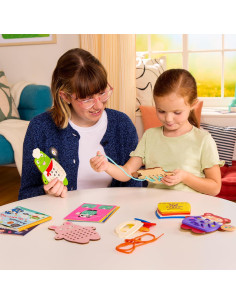 Juguete de Enhebrado de Madera Battat - 35 Piezas para Niños 2