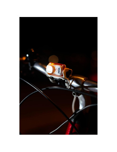 Linterna Frontal PETZL Bindi 200 Lúmenes Recargable Esmeralda