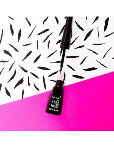 Delineador Líquido a Prueba de Agua Wet n Wild Marrón Oscuro 2 Piezas