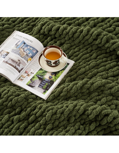 Manta de Tejido Chunky Chenille GRUPRIP 101.6x127 cm Verde Oliva