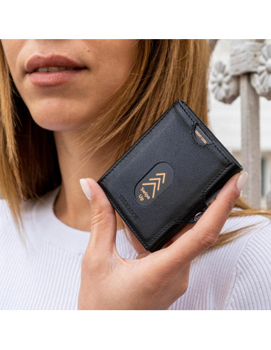 Billetera de Cuero Compacta TRUSADOR Valencia Unisex RFID Negra