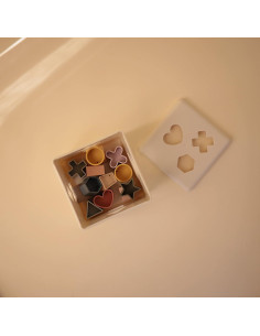 Caja de Clasificación de Formas Mushie - Juguete Educativo 12 Formas 2