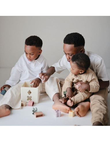 Caja de Clasificación de Formas Mushie - Juguete Educativo 12 Formas