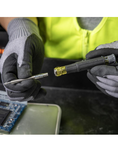 Destornillador de Precisión Klein Tools 32600P 13-en-1 Magnético