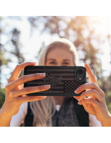 Funda de Madera Magnética Carveit para iPhone 16e 2025