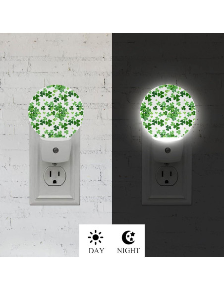 Luz Nocturna LED Axayaz Hoja de Trébol Verde con Sensor