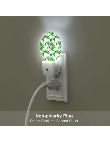 Luz Nocturna LED Axayaz Hoja de Trébol Verde con Sensor