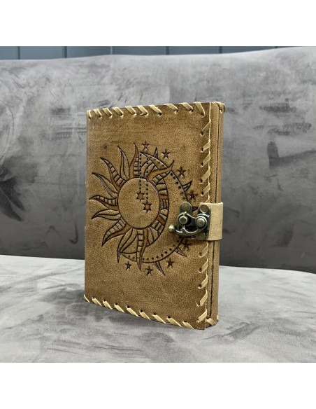 Diario de Piel Vintage CREATIVE LEATHER ART Sol y Luna 240 Páginas Diario de Piel Vintage CREATIVE LEATHER ART Sol y Luna 240 Páginas