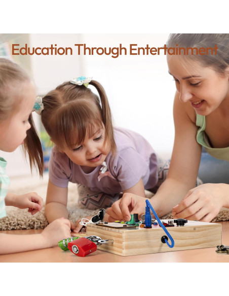 Tablero Ocupado 3-en-1 Woodtoe con Luz LED para Niños Tablero Ocupado 3-en-1 Woodtoe con Luz LED para Niños