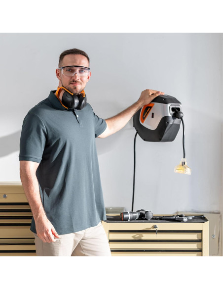 Carrete de Cable Retráctil Giraffe Tools 15m 12AWG Montaje Pared