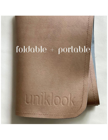 Alfombrilla Cambiadora Portátil Uniklook 35.6x55.9cm Cuero Vegano