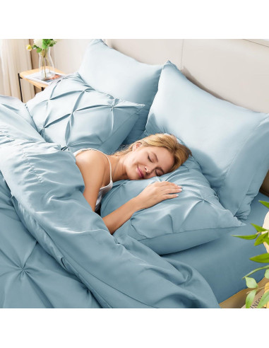 Conjunto de Edredón CozyLux Reina 7 Piezas Azul Claro