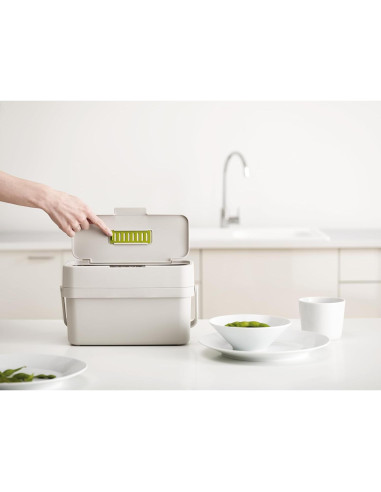 Caddy de Residuos Alimentarios Joseph Joseph 4L con Ventilación