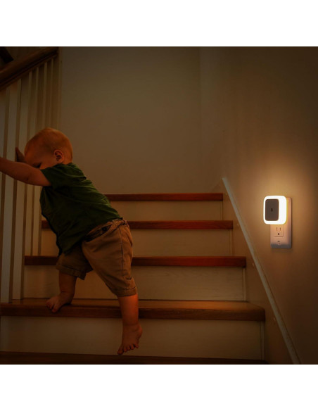 Luz Nocturna Enchufable Sujeet LED 8 Piezas 3000K