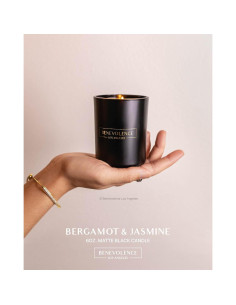 Vela Aromática Benevolence LA 170g Bergamota y Jazmín 2