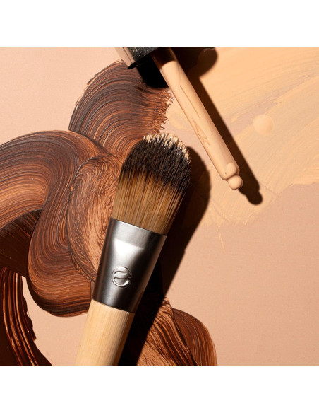 Brocha de Fundación EcoTools Clásica - Cerdas Sintéticas 1 Unidad