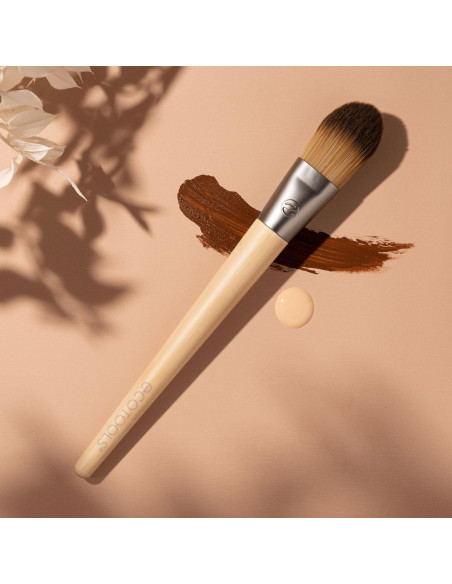 Brocha de Fundación EcoTools Clásica - Cerdas Sintéticas 1 Unidad